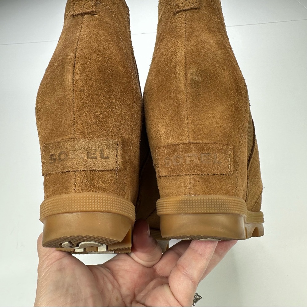 Sorel Joan of Arc Wedge Chelsea Suede Boots, 6 1/2 - Picture 10 of 10